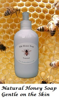 Natural_Soap_with_bees_for_sensitive_skin